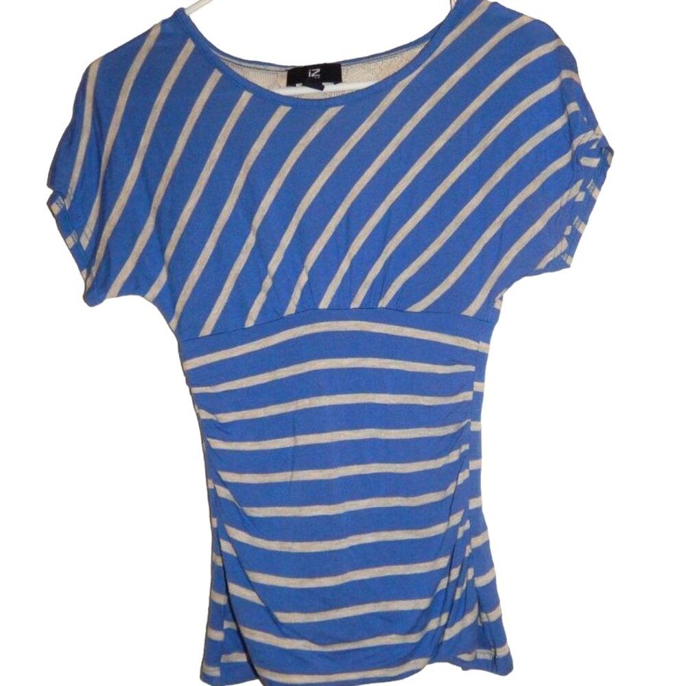 IZ BYER women's x-small light blue & tan striped shirt with lace detail on back